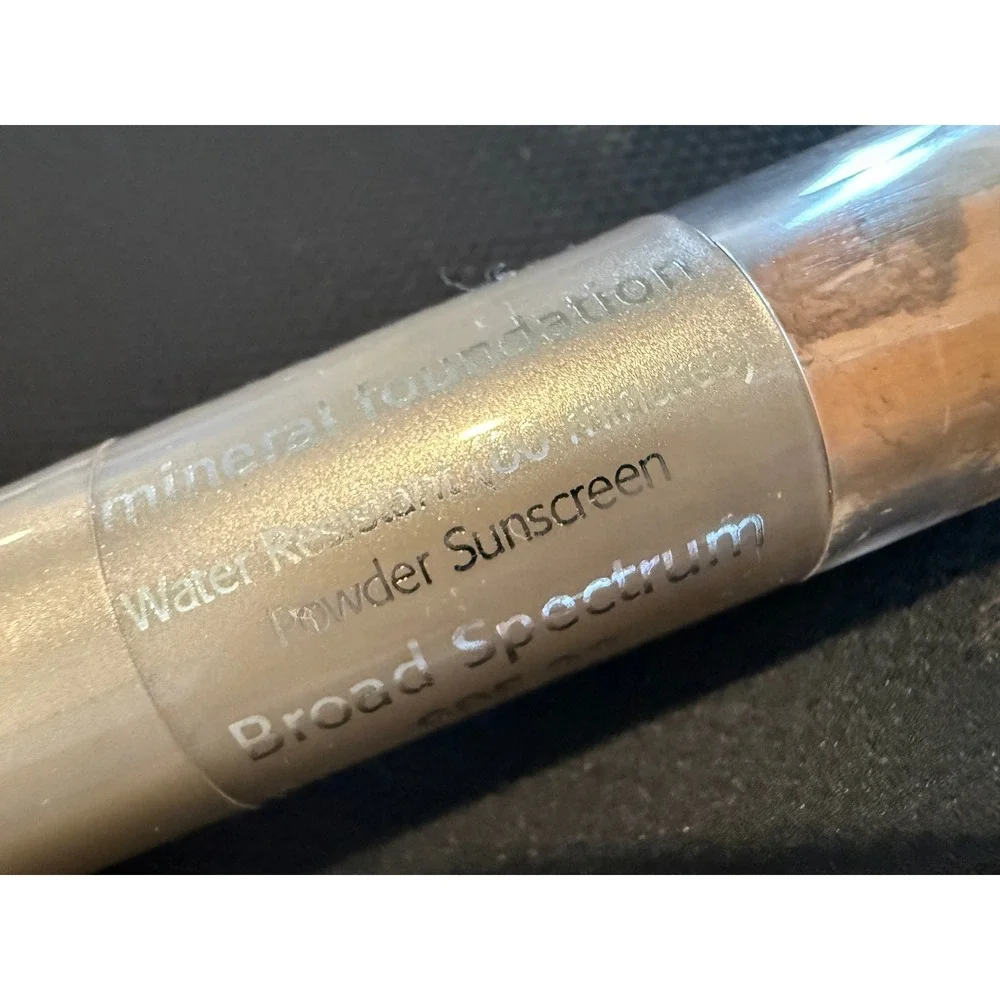 2 Colorescience Mineral Foundation Powder Sunscreen Broad Spec SPF 20 Rich Mocha